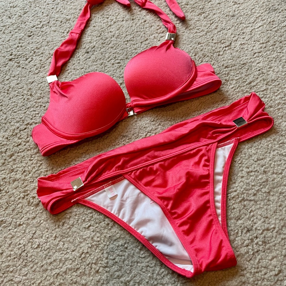 Victoria’s Secret hot pink push up bikini set